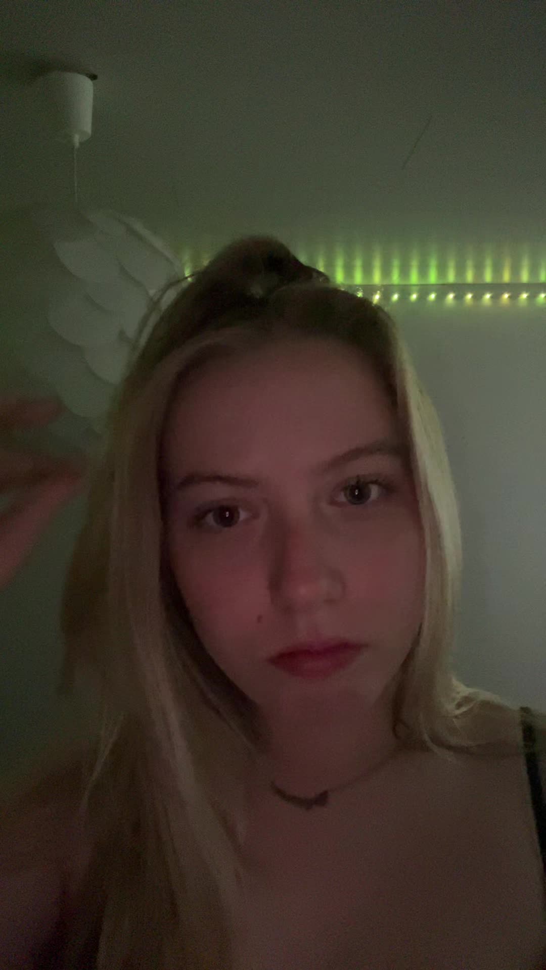 @𝐁𝐥𝐨𝐧𝐝𝐢𝐢😉❤️