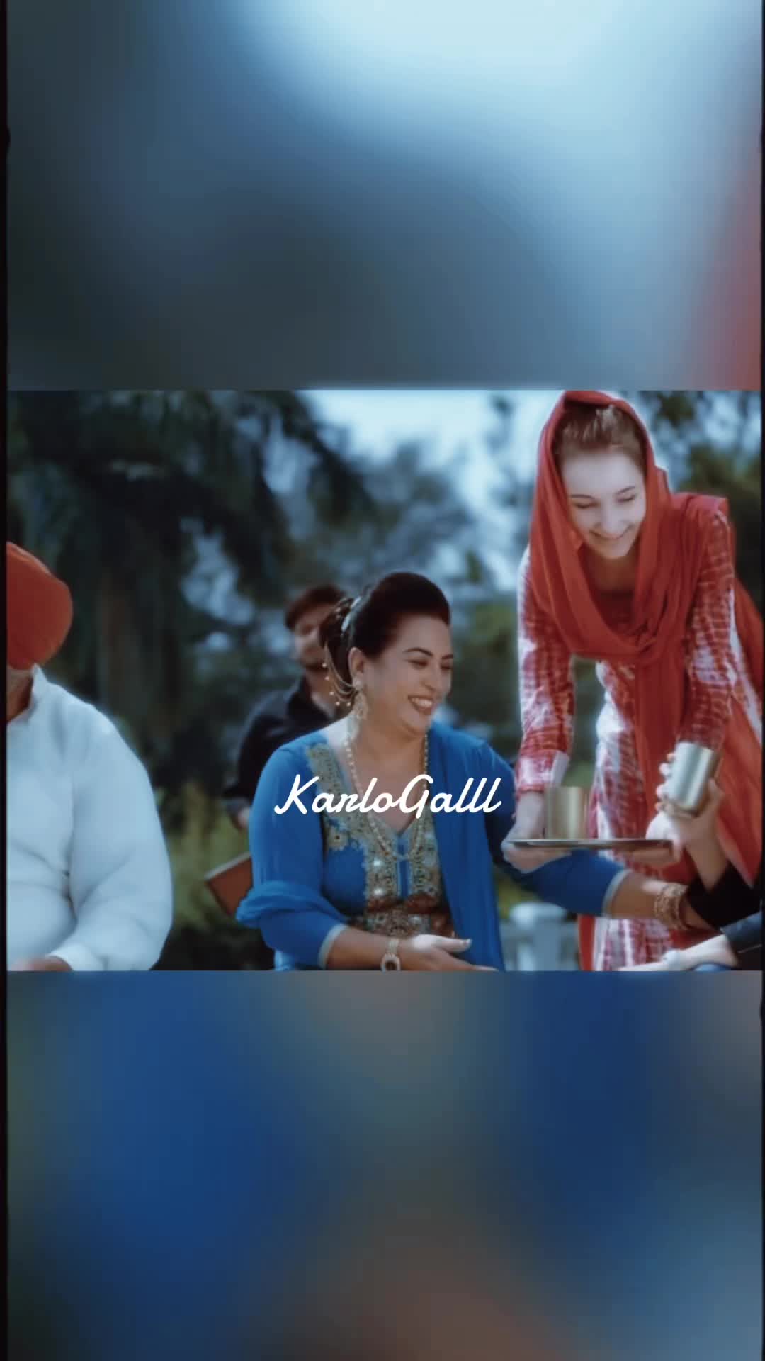 @K A R L O G A L L