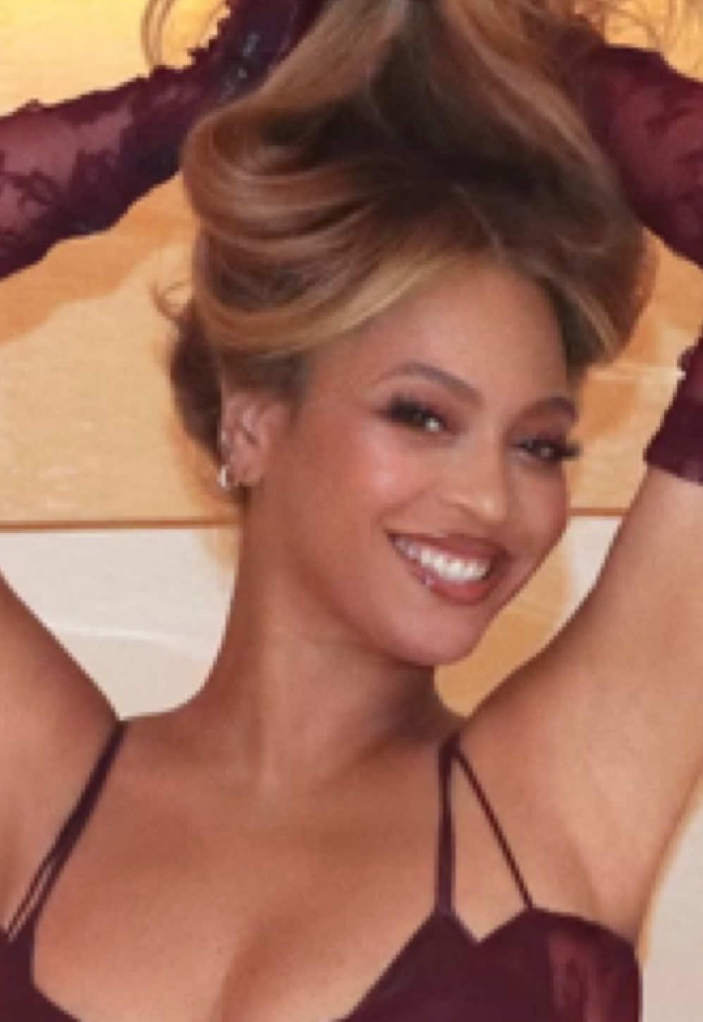 @Sophie 🐝