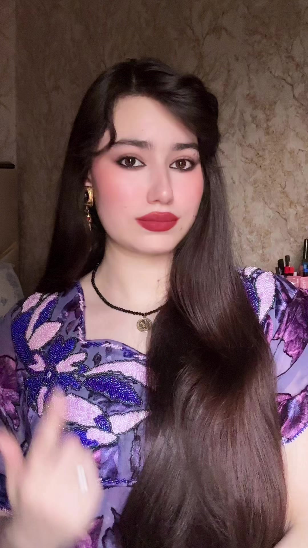 @๐๐๐ข๐ง๐๐ ๐๐ฌ๐จ๐ฎ๐ฅ๐ข๐