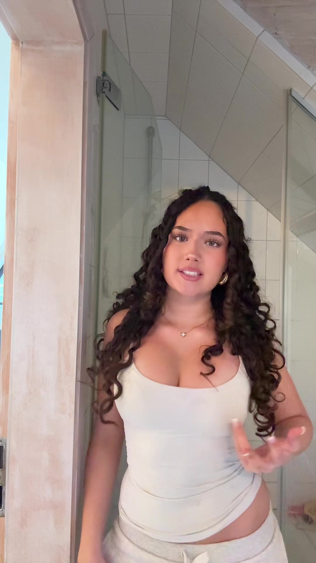 @emilia