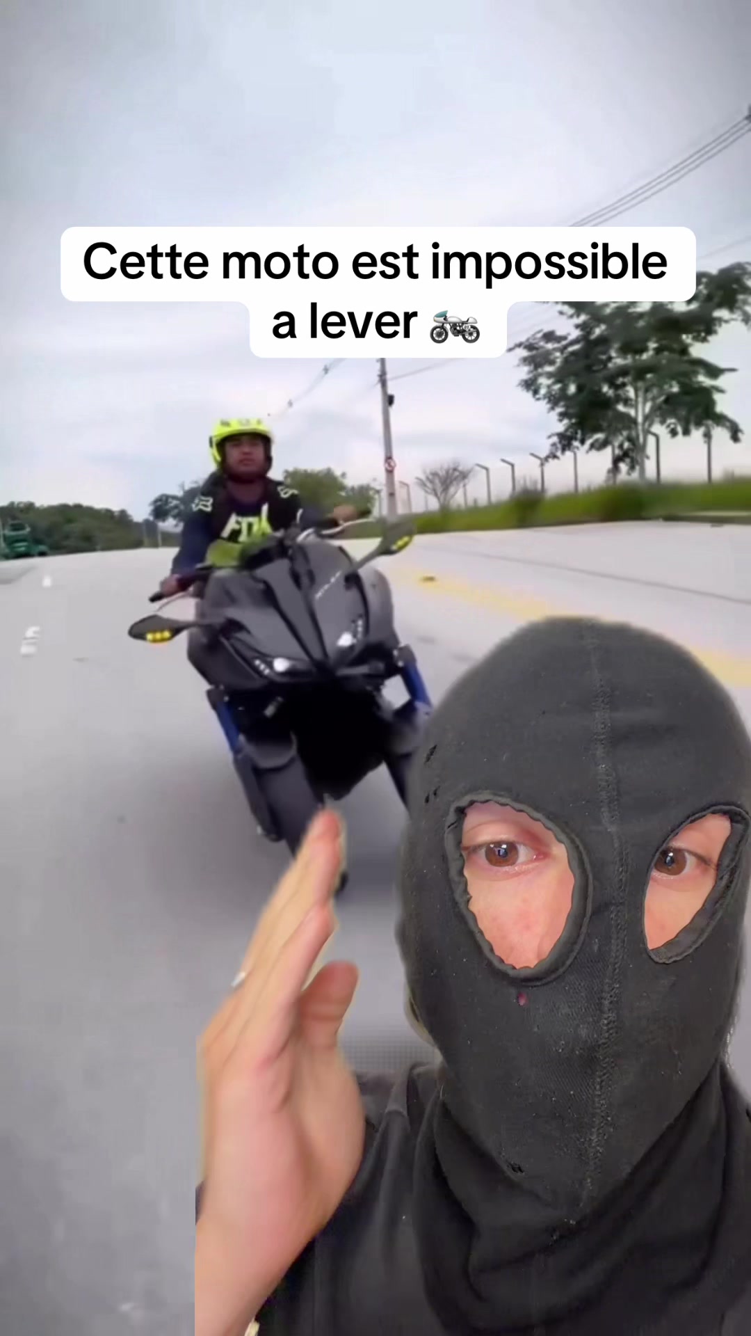 @AKIRO