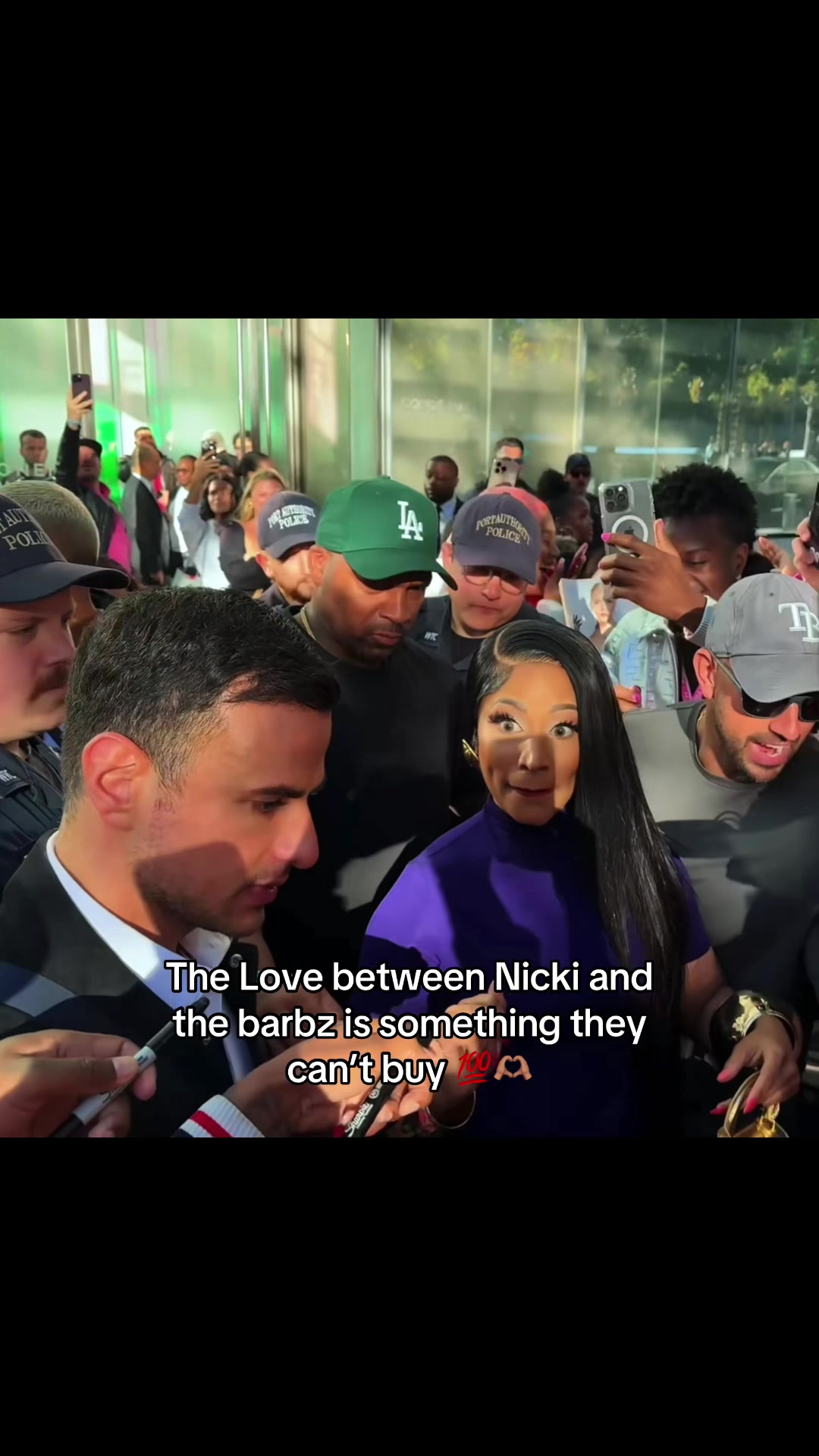 @nickiminajqueenzzz