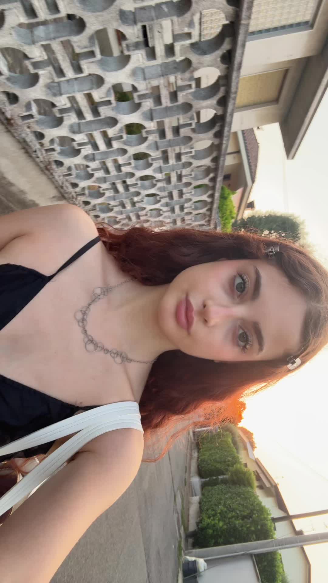 @anna