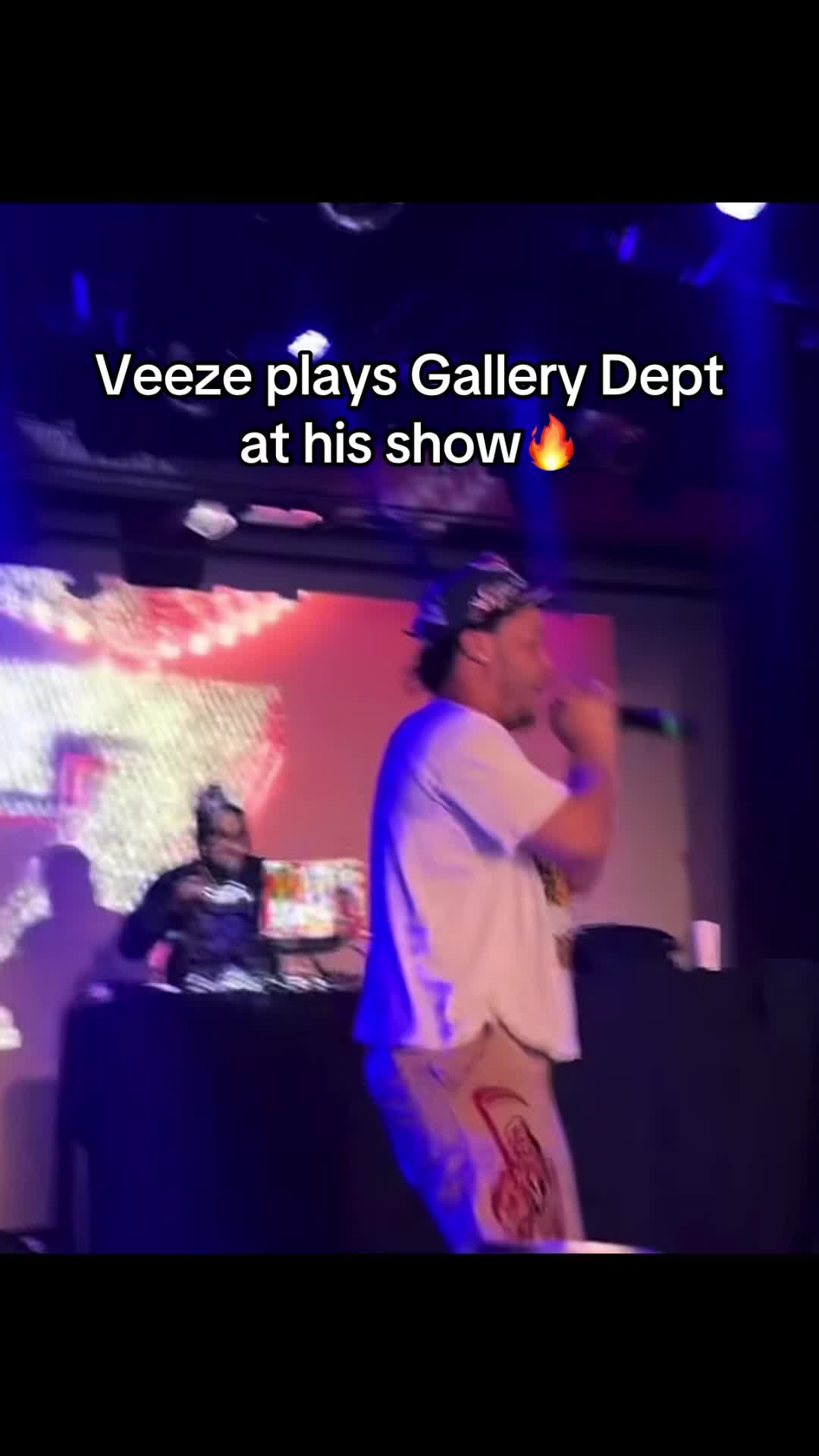 @Veeze Fan Page