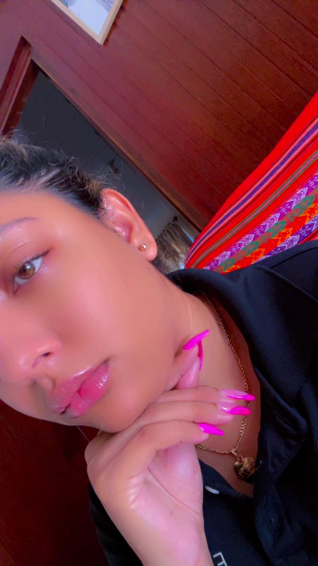 @Selfies & Skin Care 🇧🇧🇬🇾