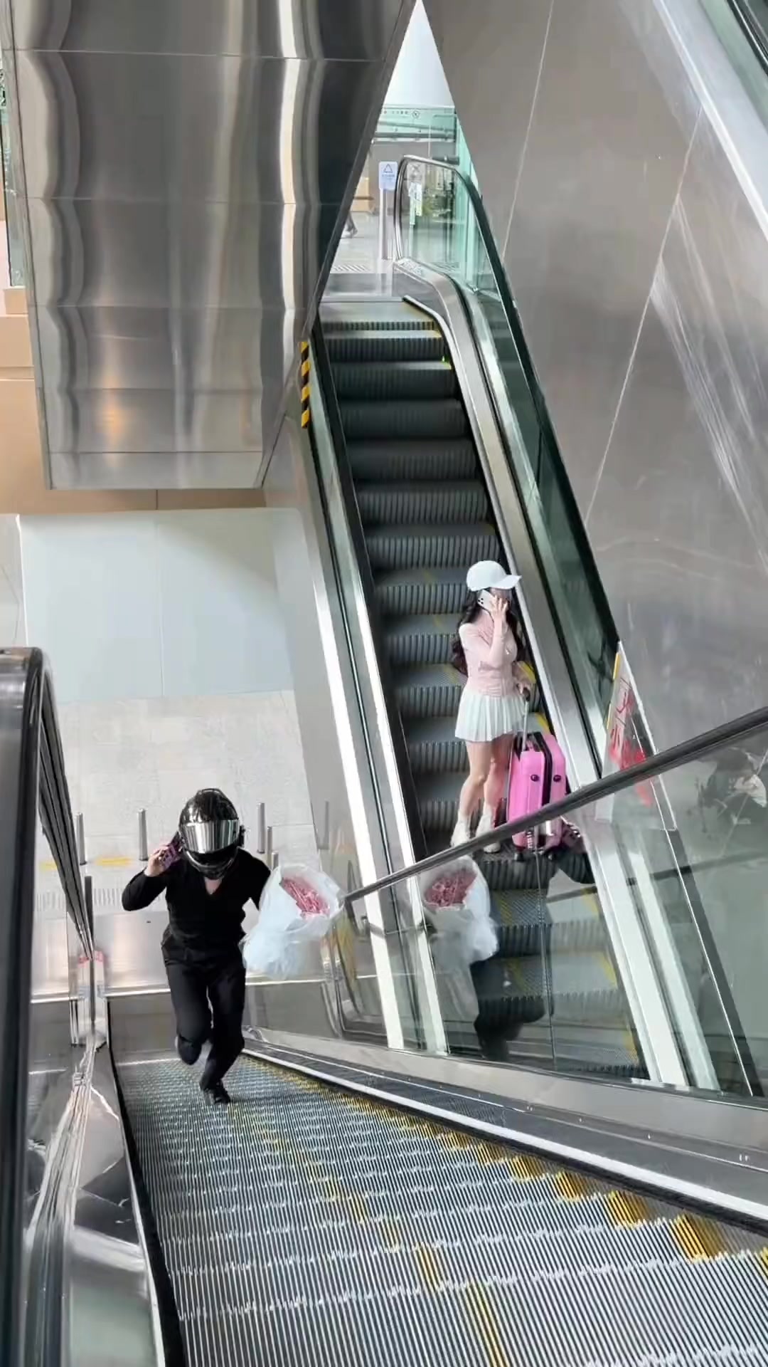 @𝓐ᥫ᭡𝐥𝐳𝐚𝐚🧸ྀི