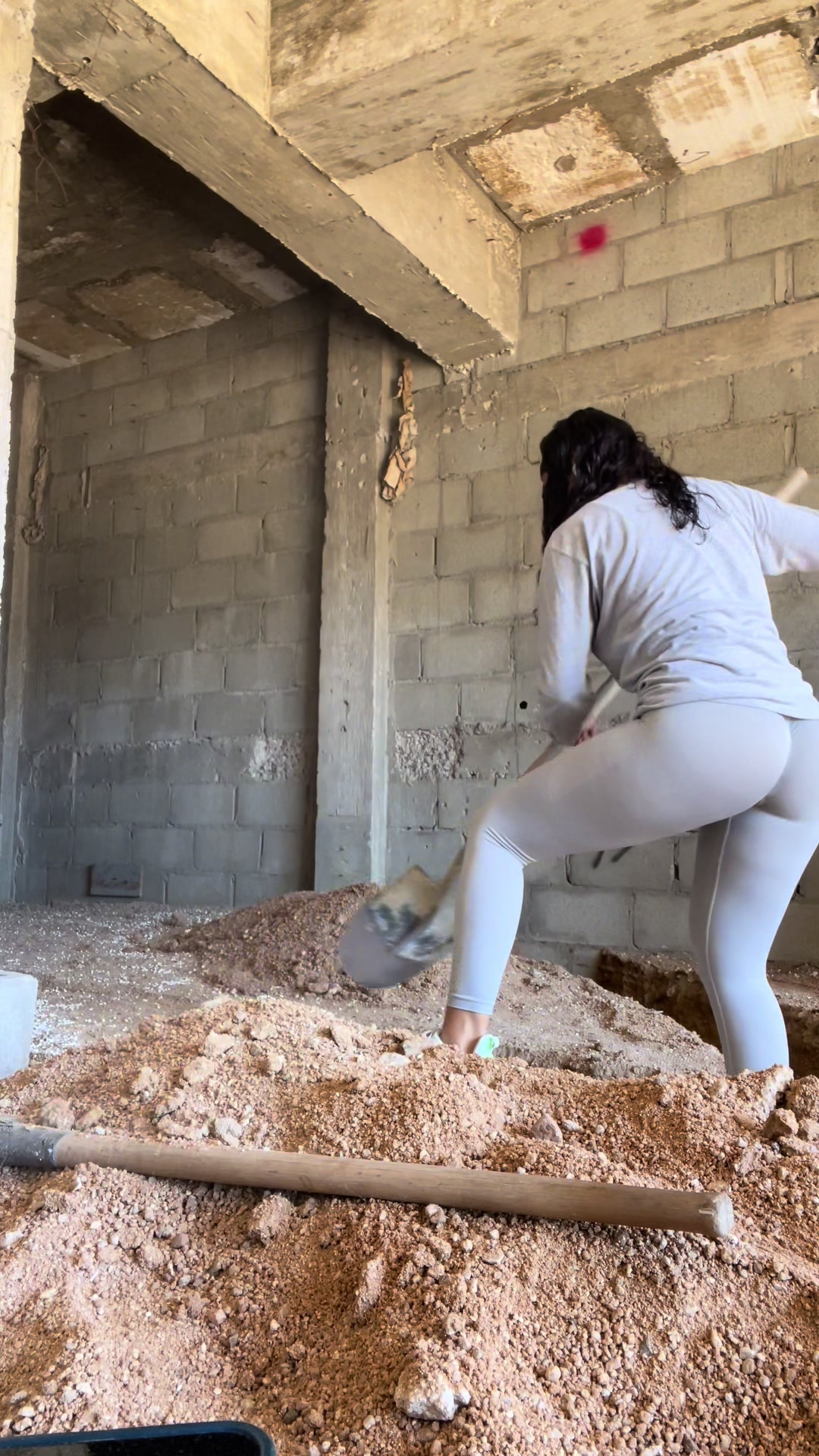 @Helena_Ramirez