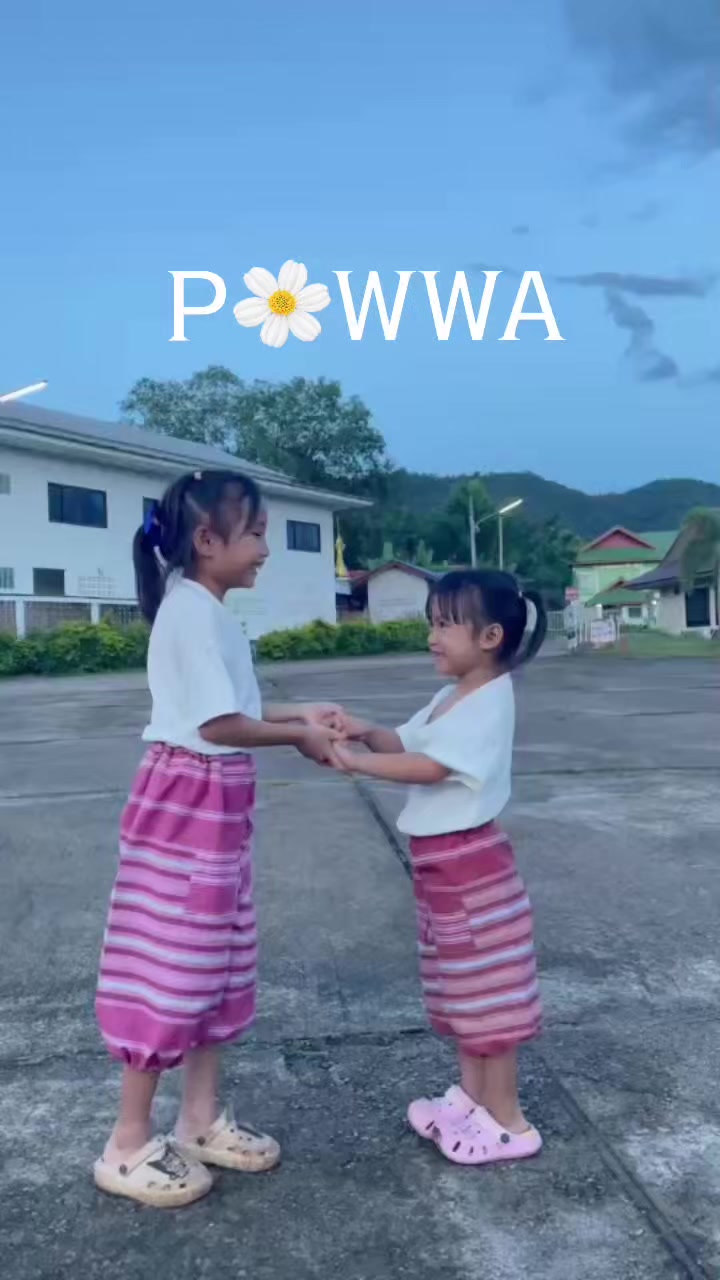 @ศิลปะบนผ้าทอ