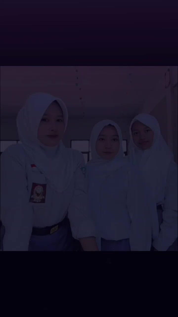 @Nr