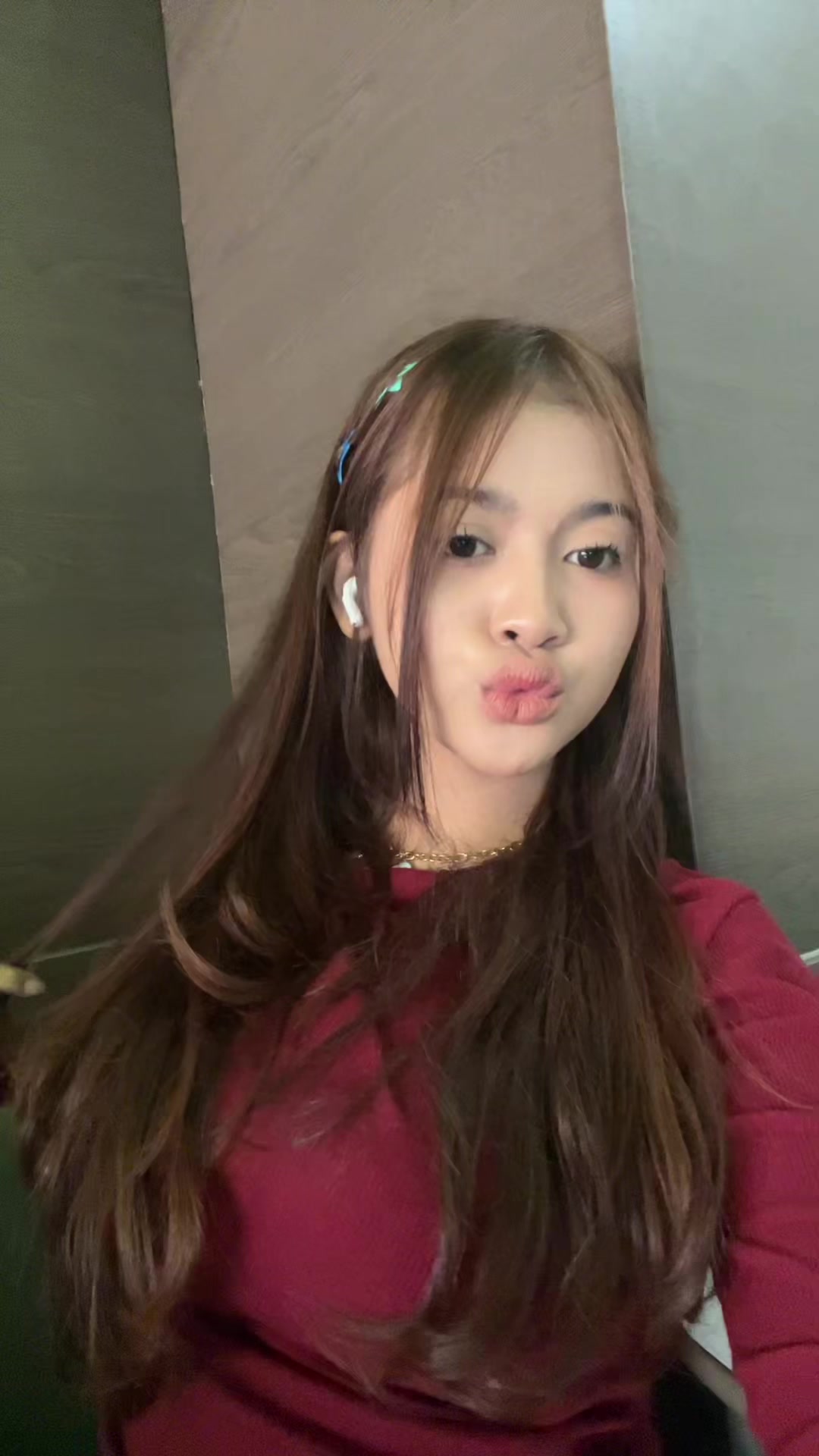 @cheerfulgirl