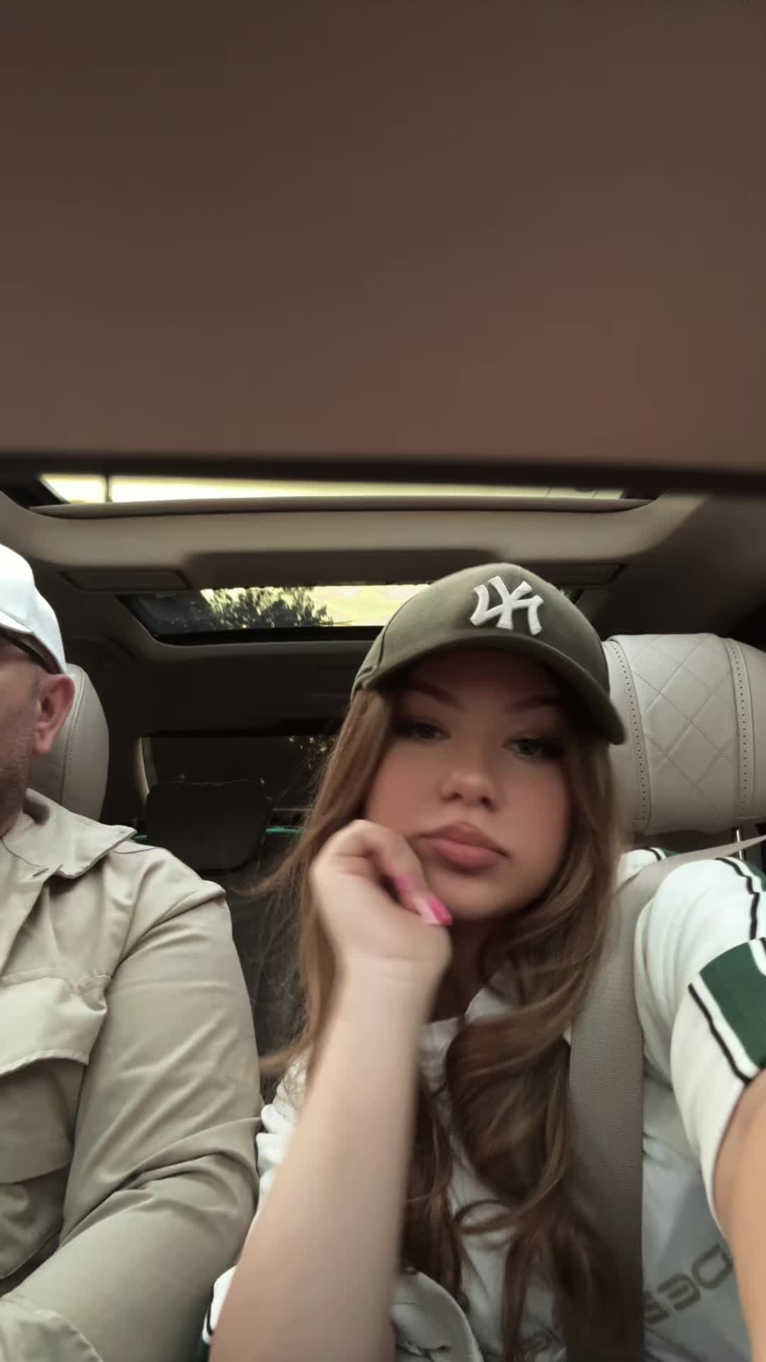 @𝑛𝑖𝑐𝑜𝑙𝑒𝑒🍬
