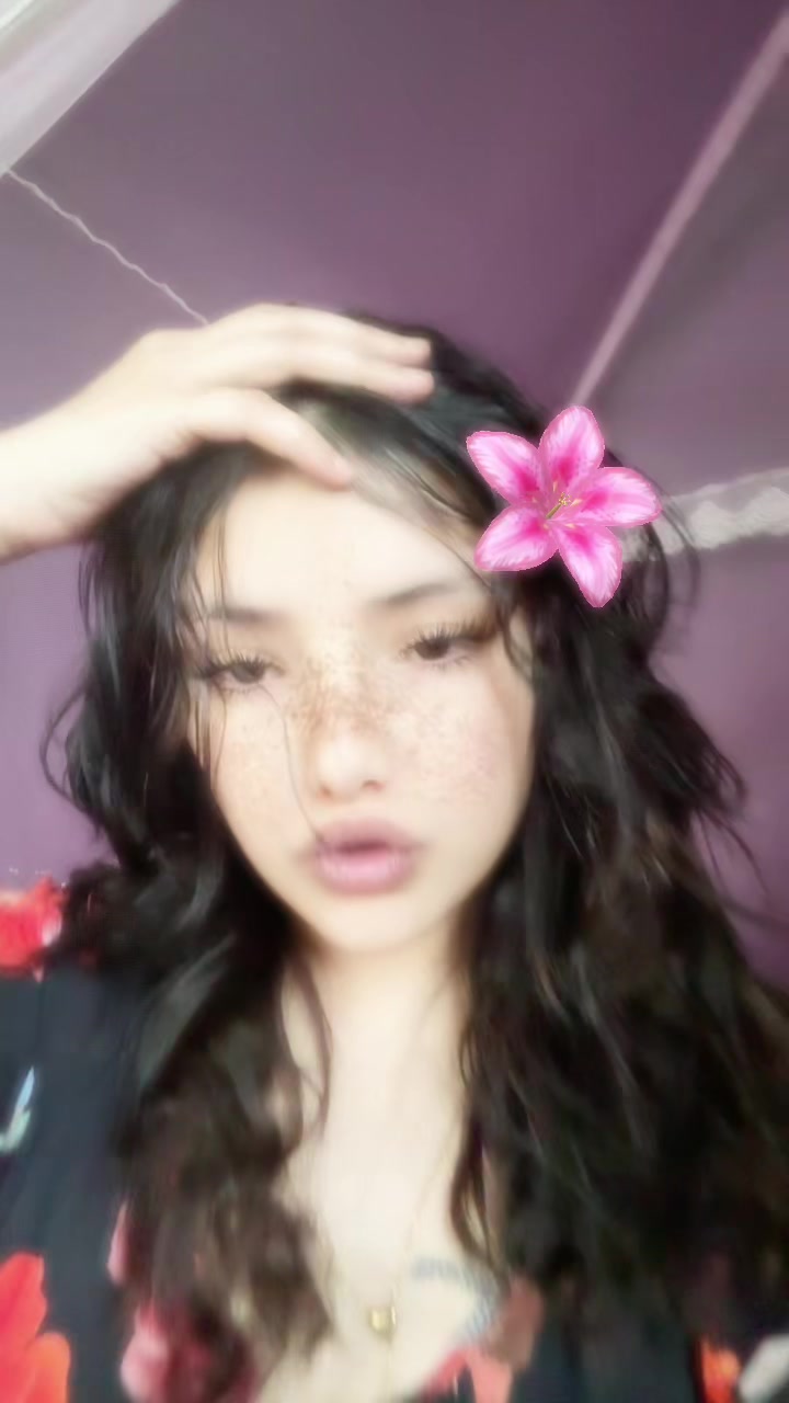 @Sassy 🦋✨