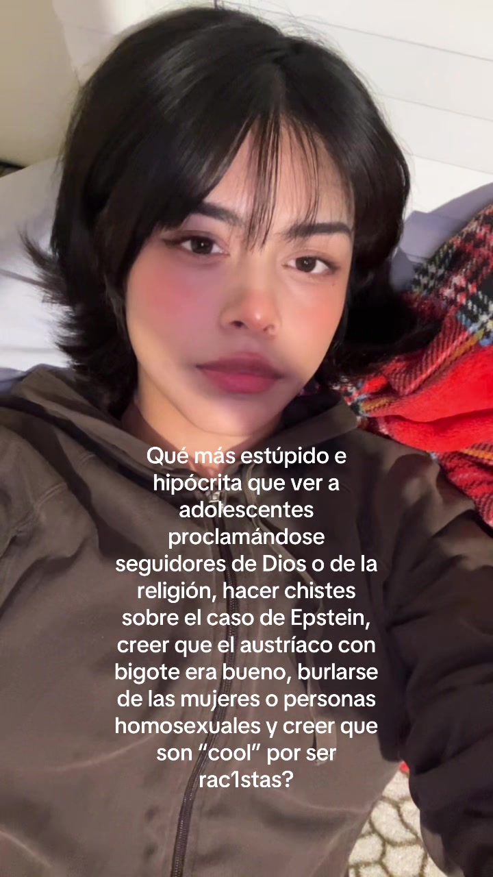 @Axel