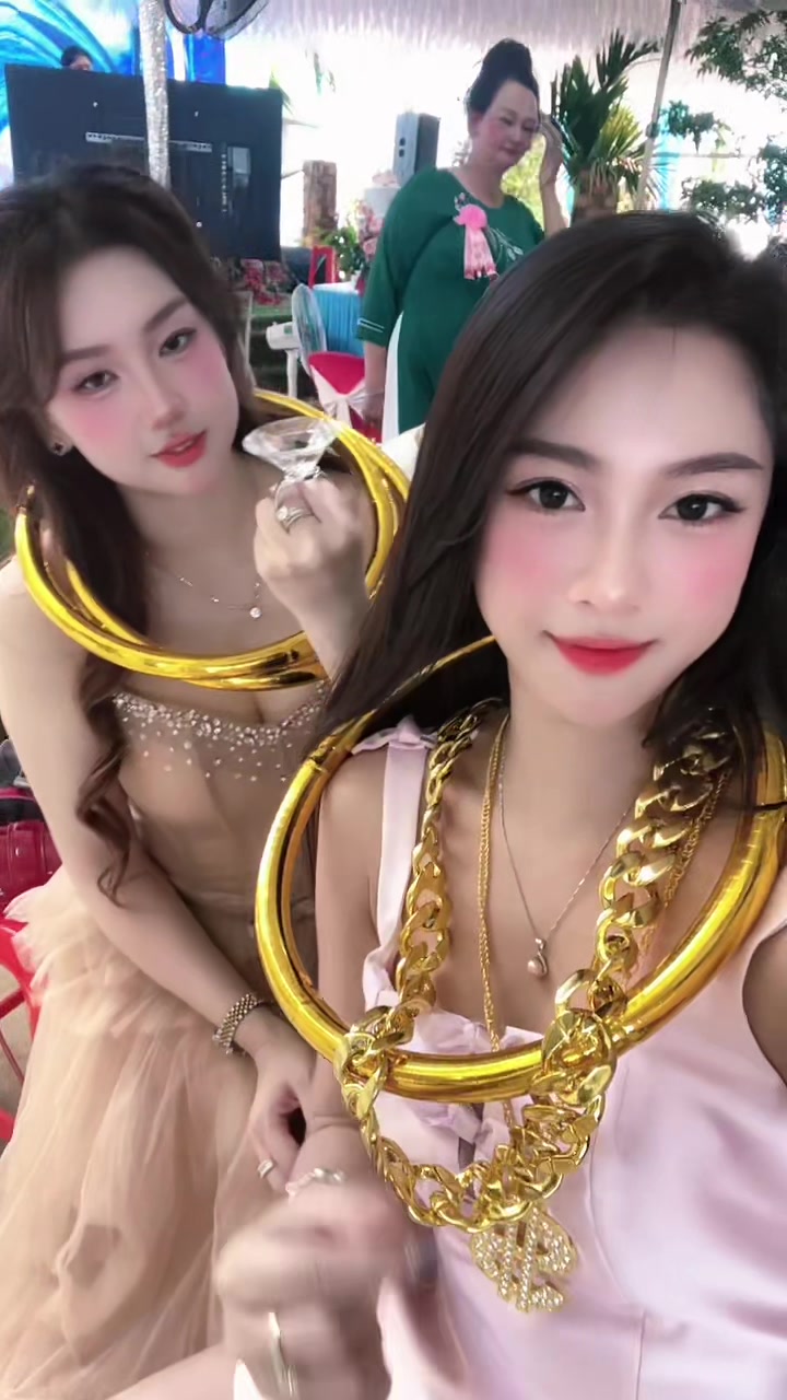 @Phượng thích ngắm mây