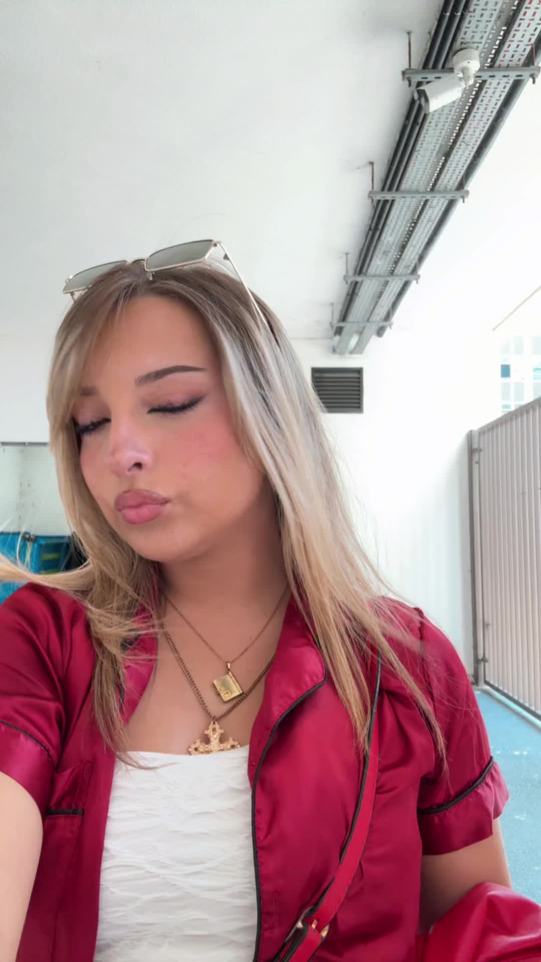 @JJ