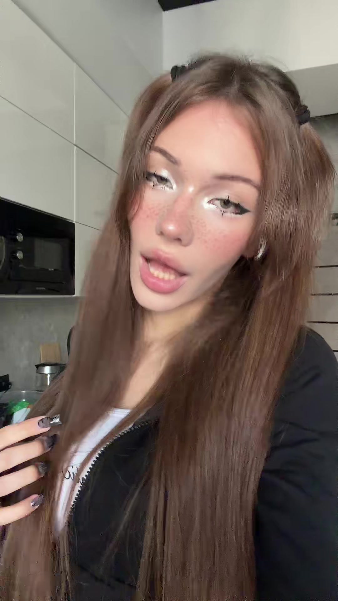 @аня лунабейба