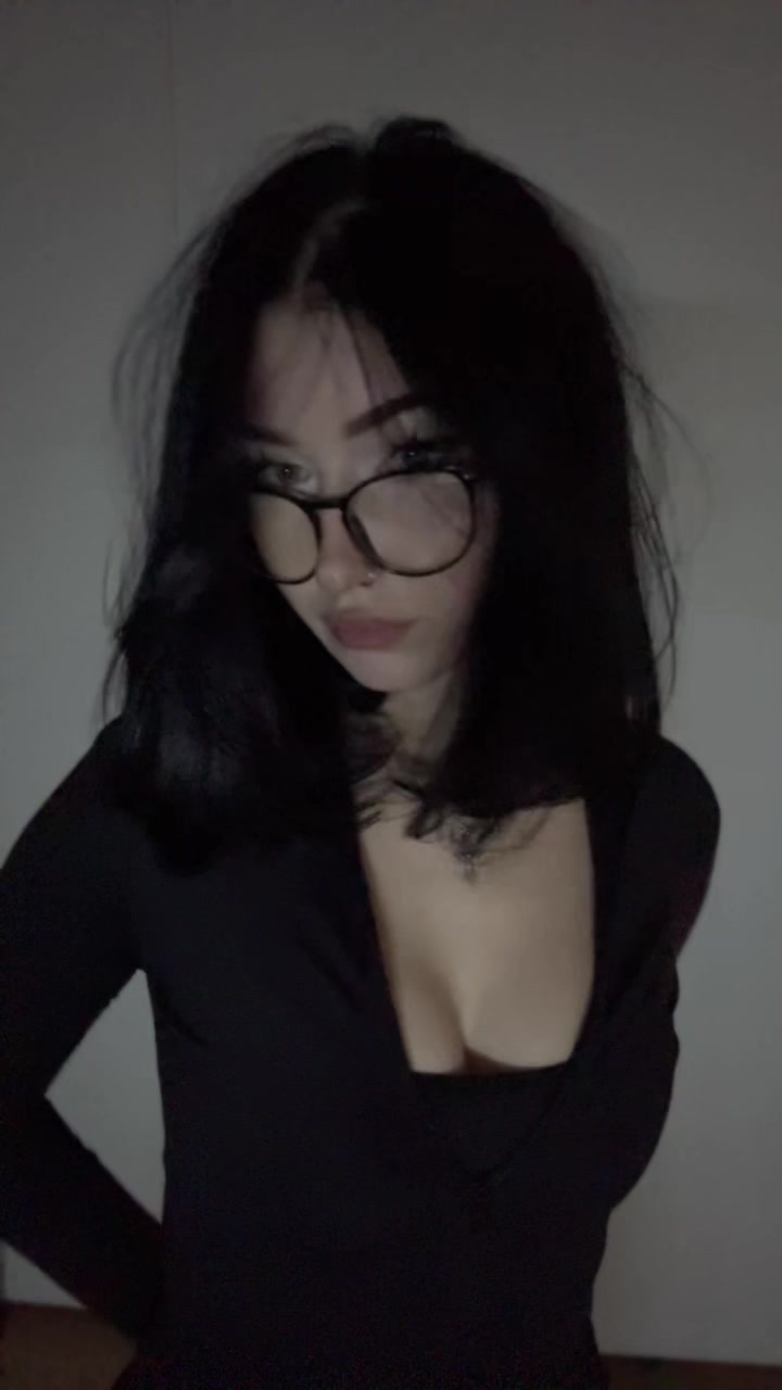 @анютка