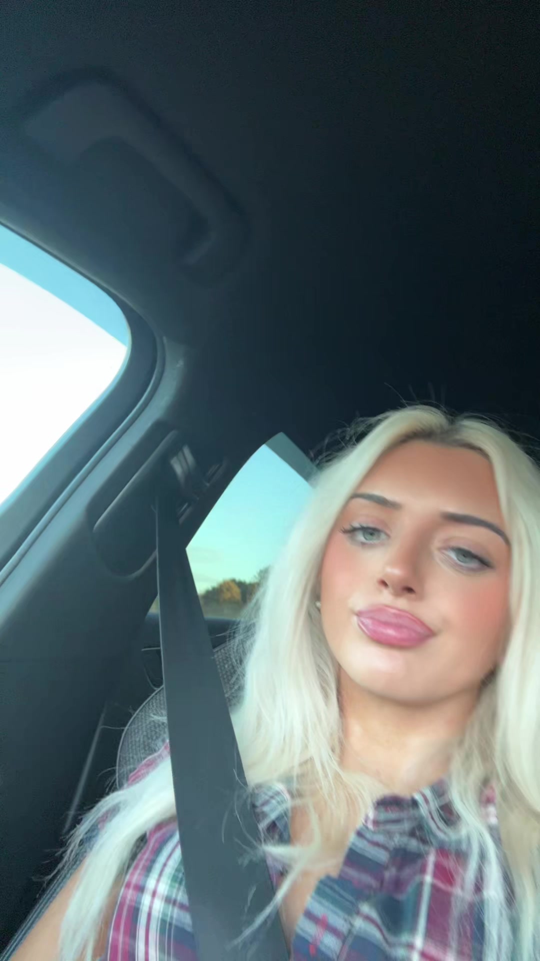 @GaymerGirlx