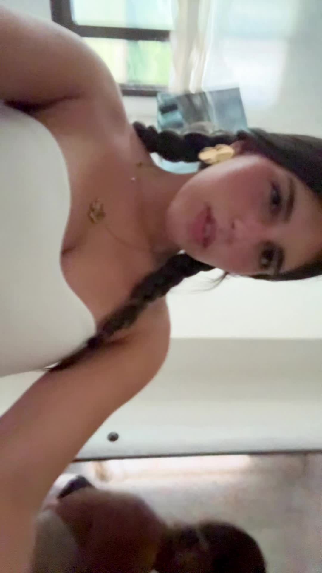 @8
