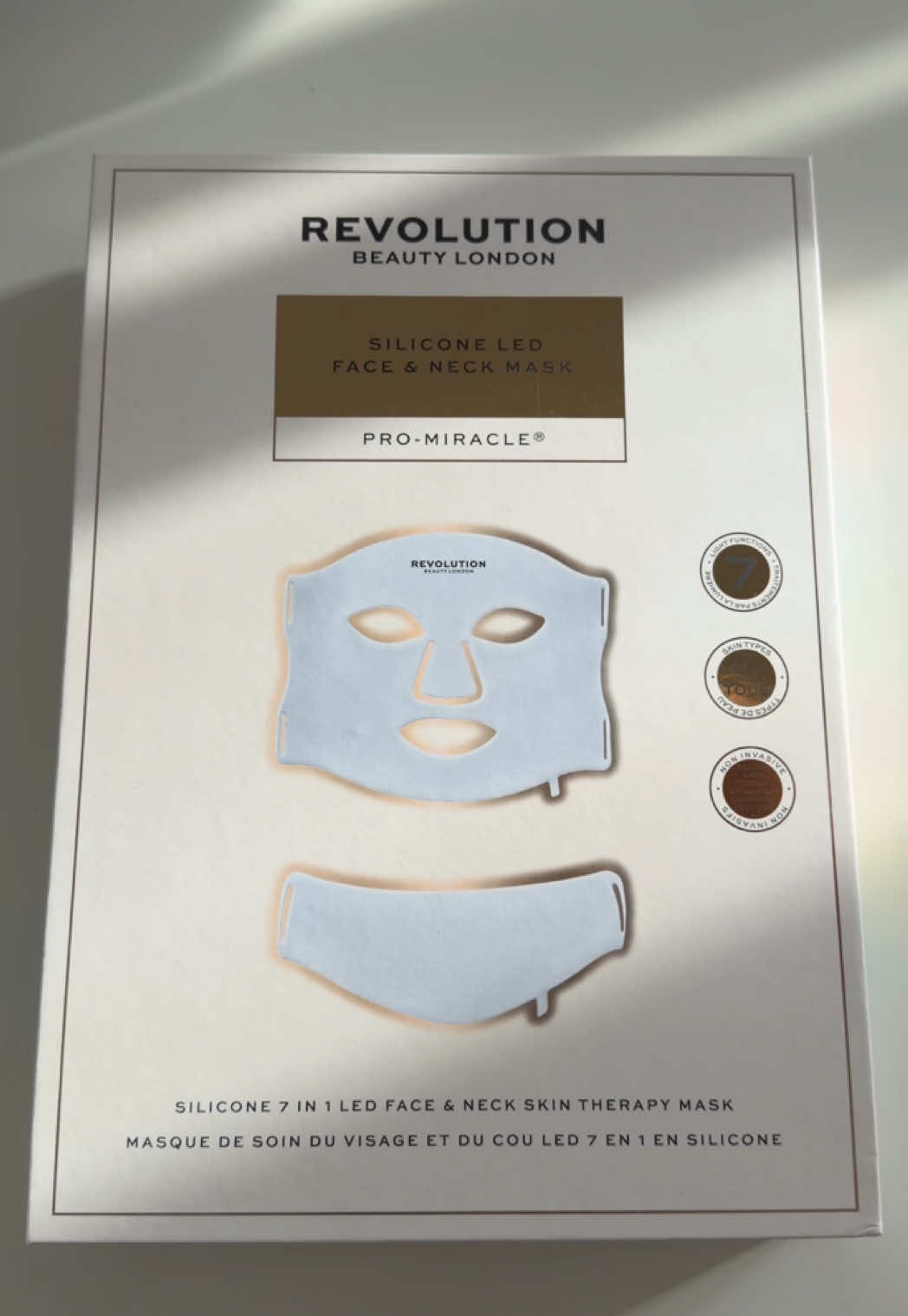 @Makeup Revolution