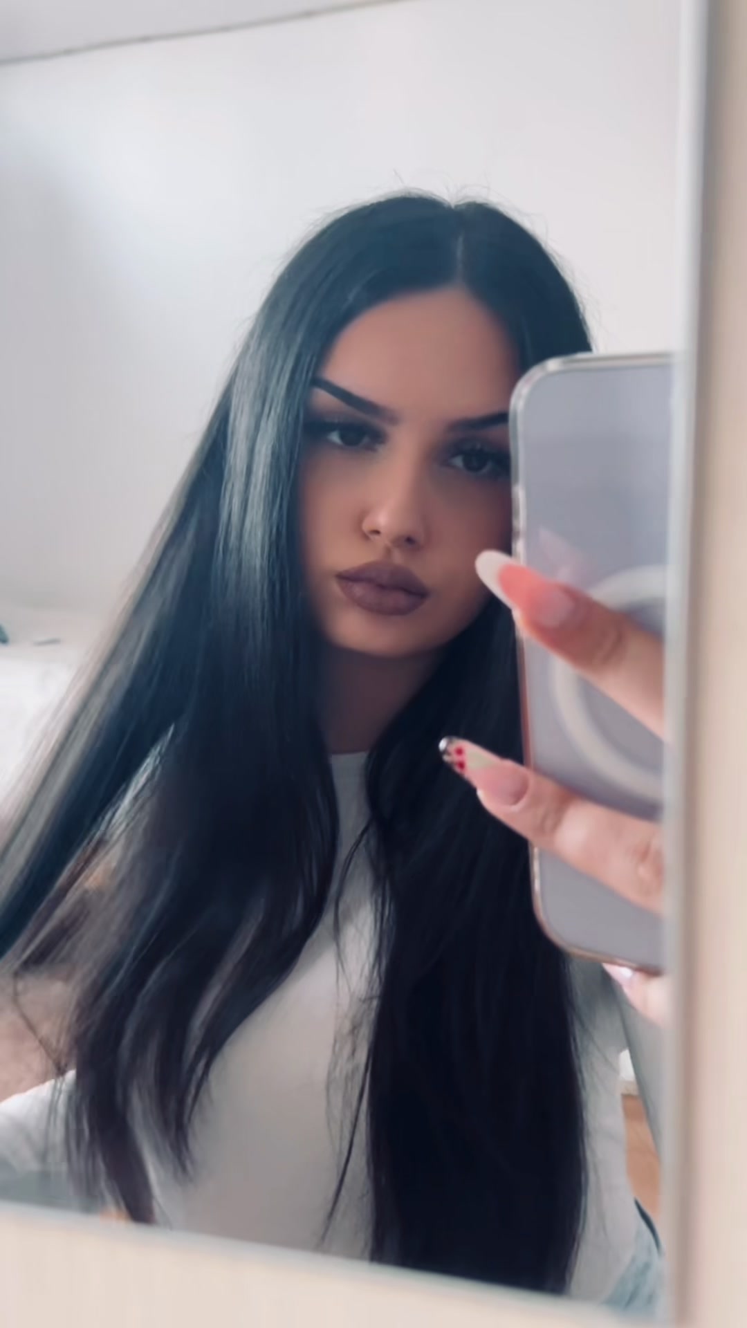 @𝓐𝓵𝓮𝔁𝓪𝓷𝓭𝓻𝓪💋