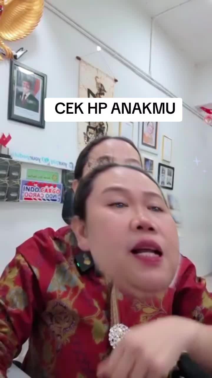 @Miss Yuni