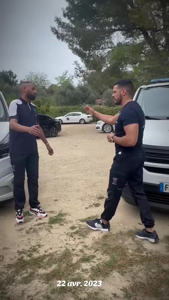 @Moh l’ambulancier