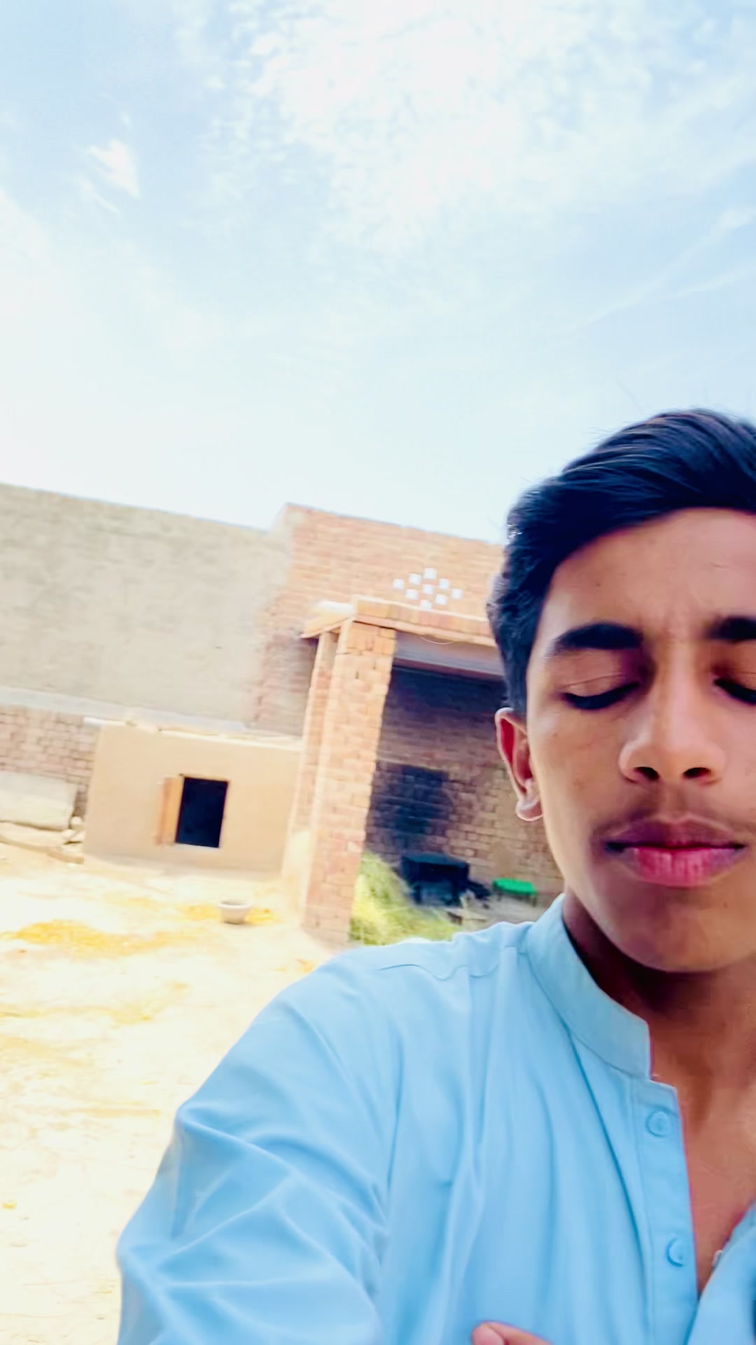 @Mitraadavlog