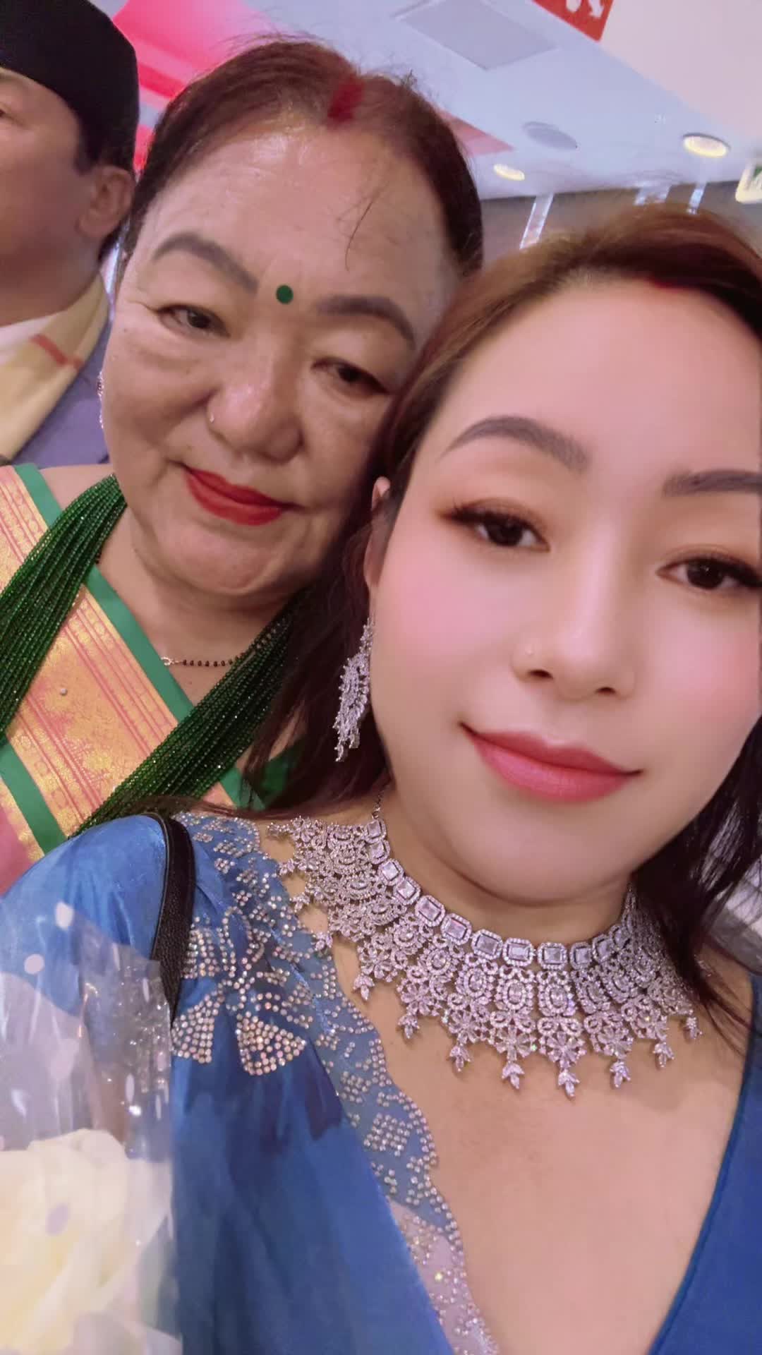 @Rina