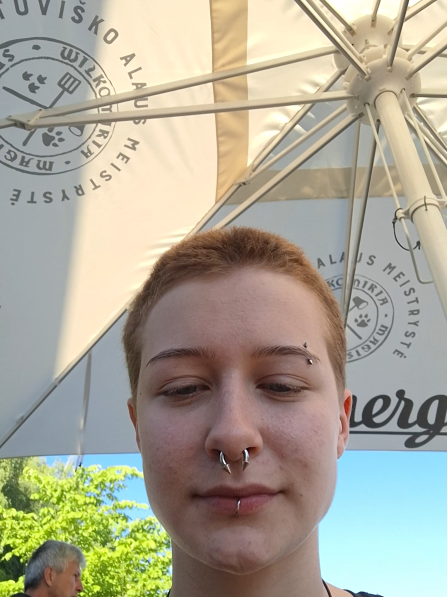 @Meri