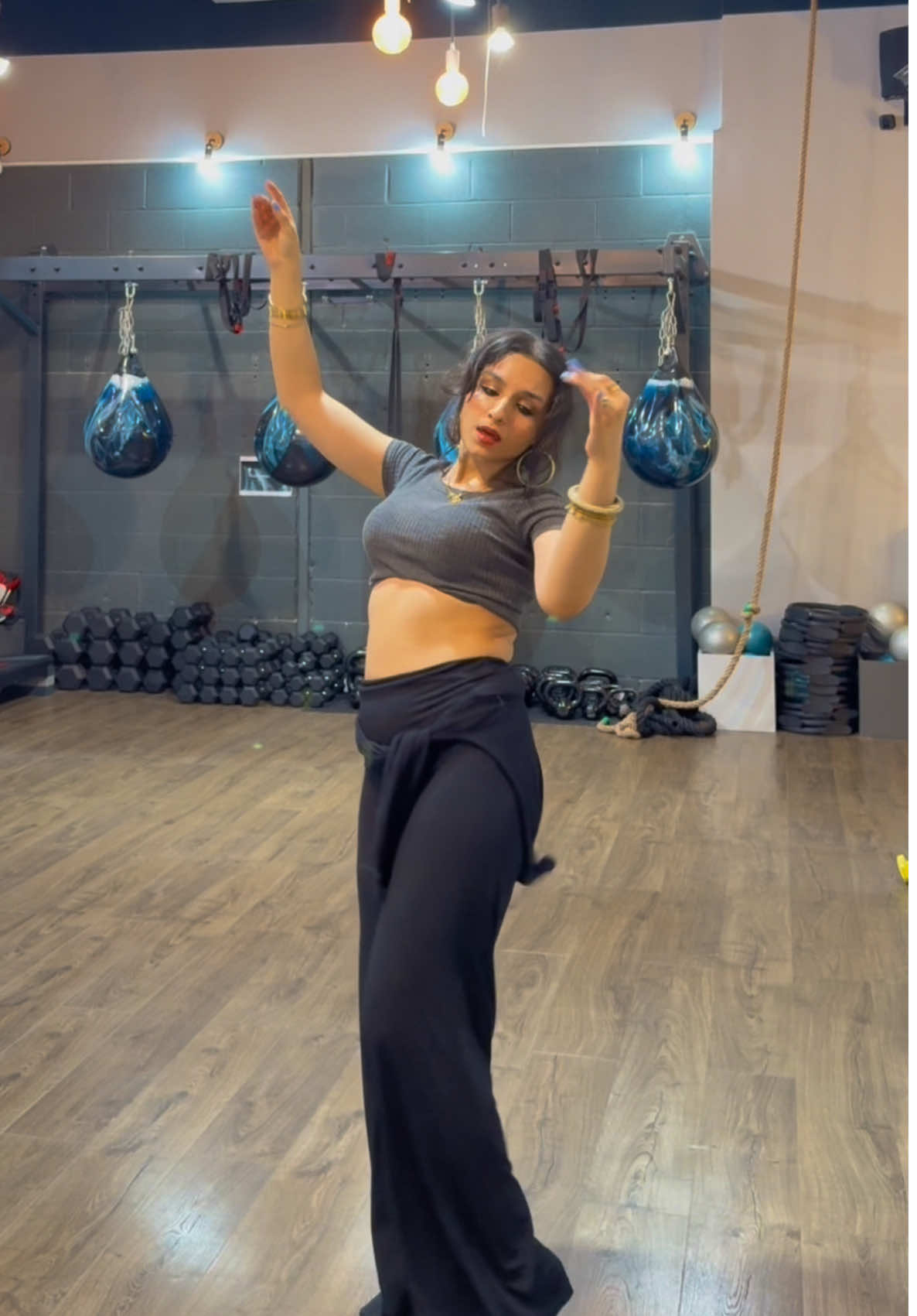 @spice ⚜️ belly dancer