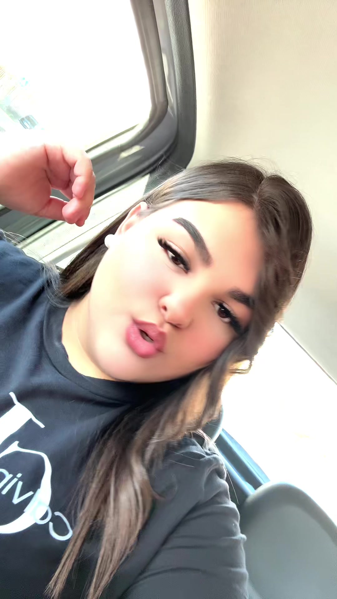 @𝓐𝓷𝓷𝓪