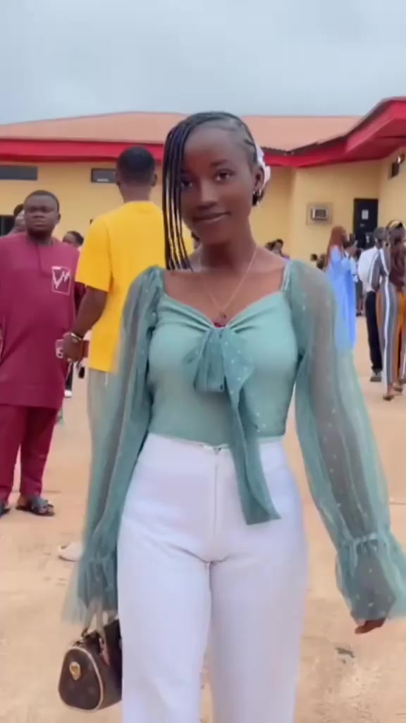 @Tee Gurl 01