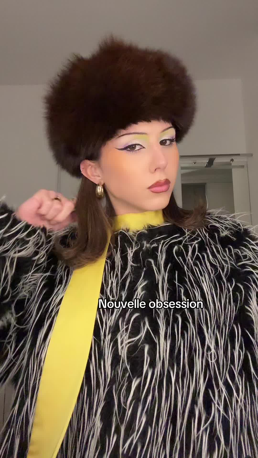 @THEHOUSEOFSIMONS