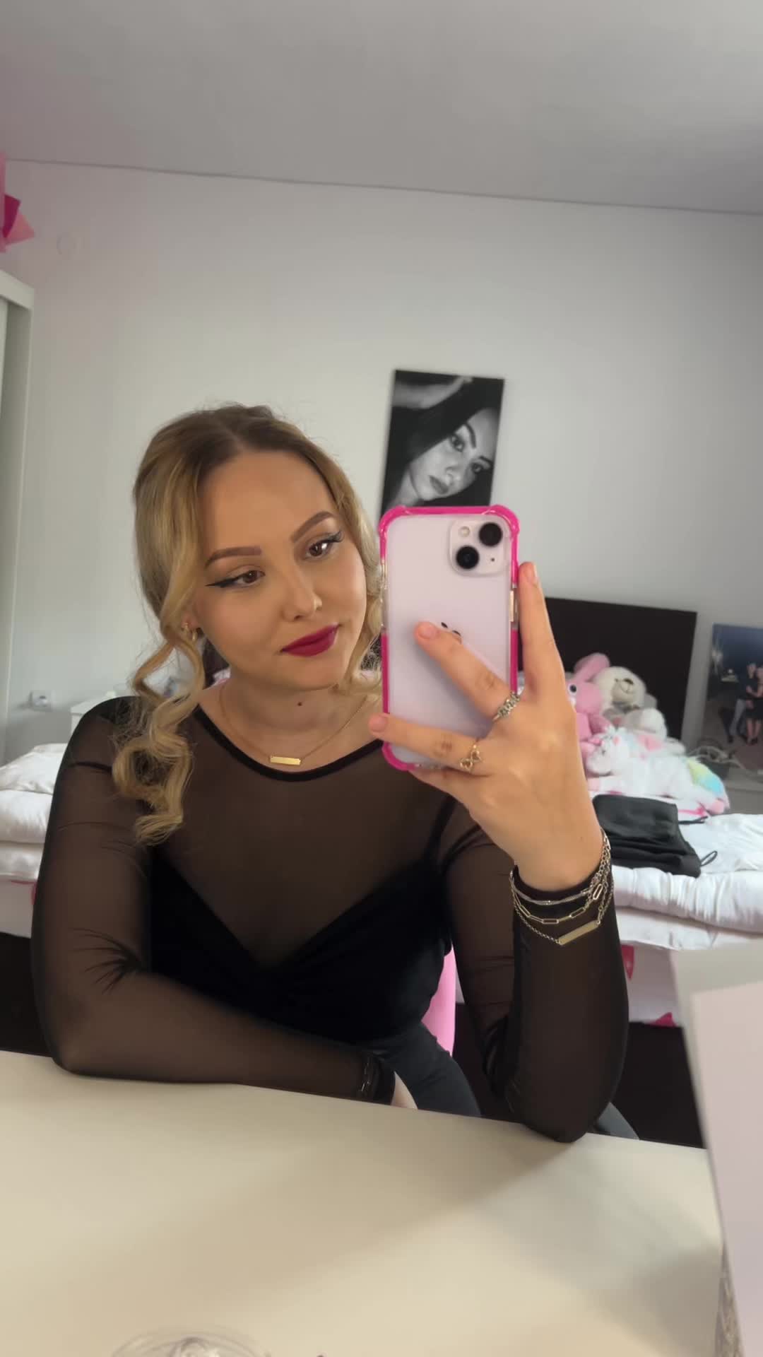 @👸🏼