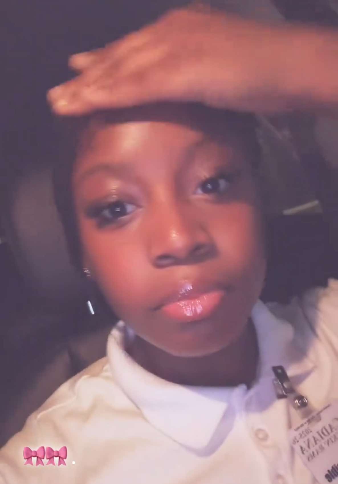 @🖕🏾🫵🏾