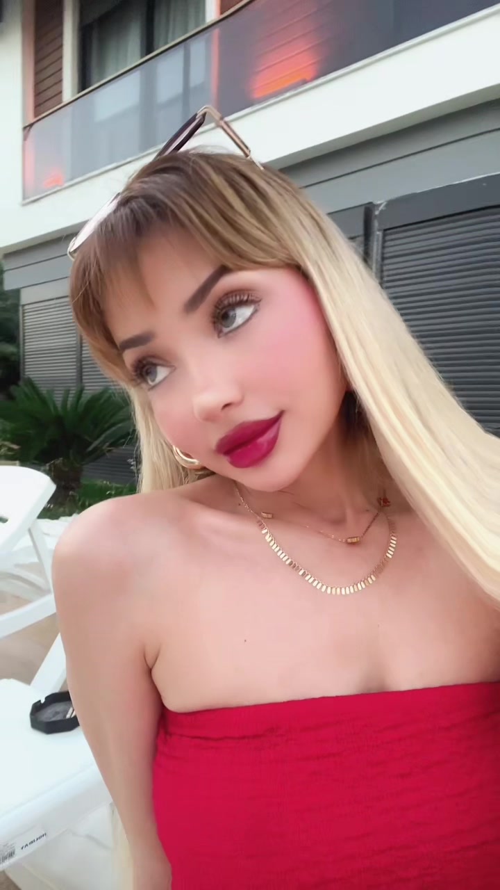 @Лара
