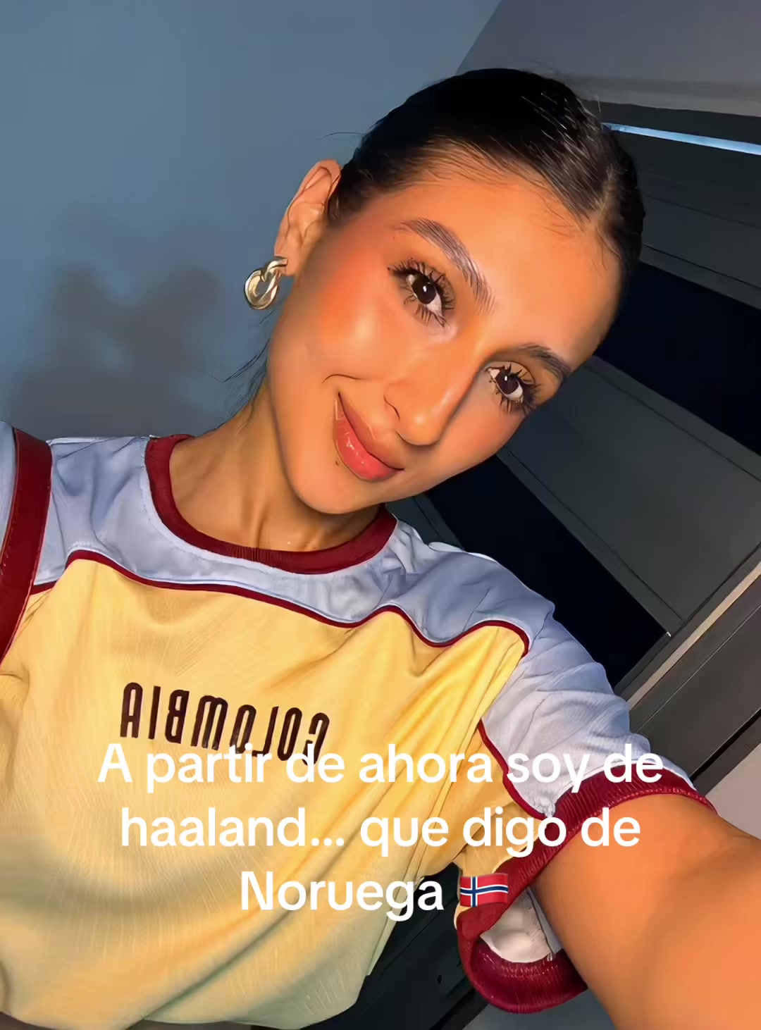 @angelicamrr27 / UGC