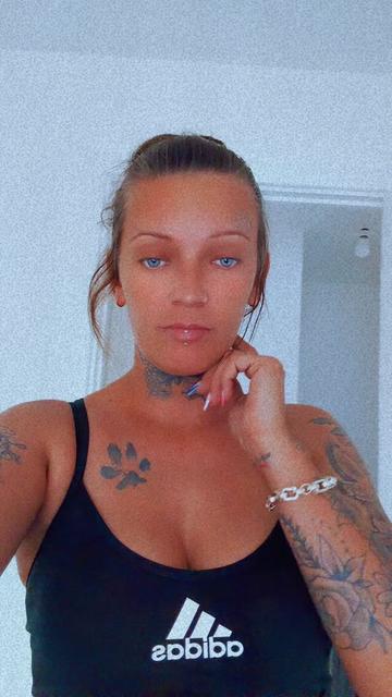 @tattooedmom1995