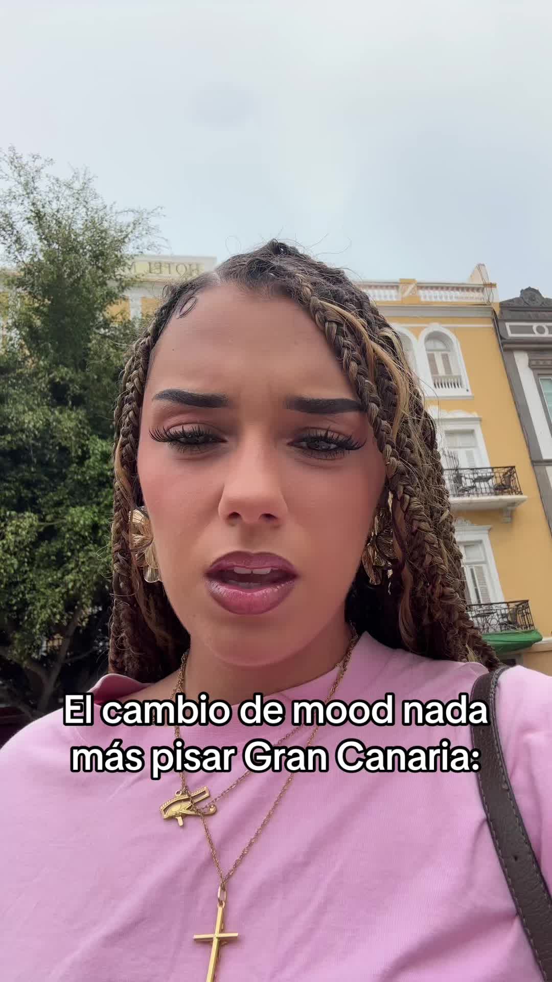 @<3