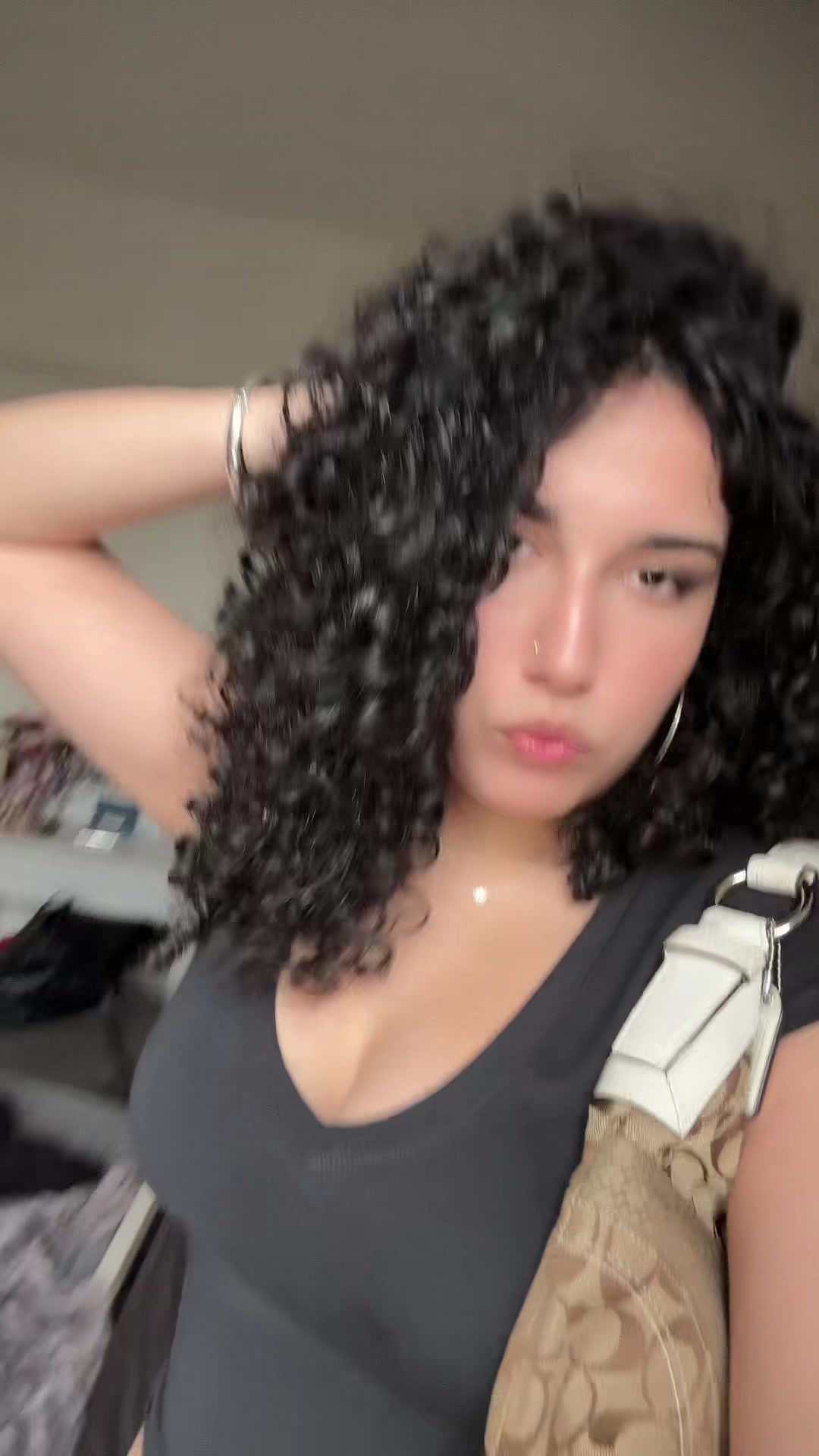 @mayaya