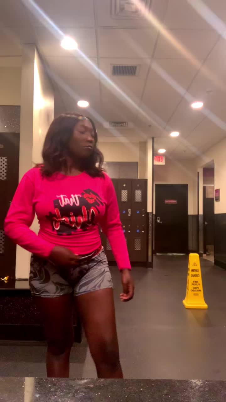 @Shanaija