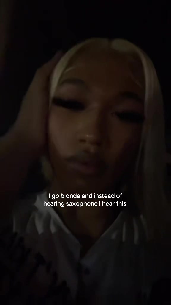@Tee