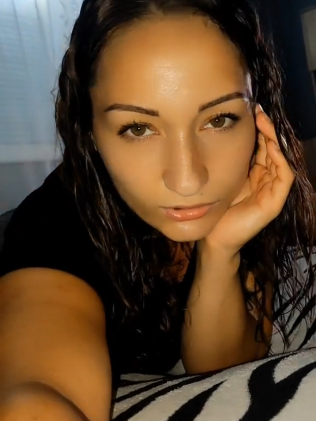 @vivikeh28