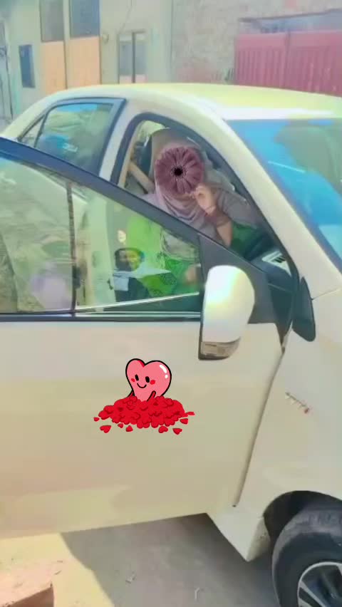 @👑 Hania Mughal 👑