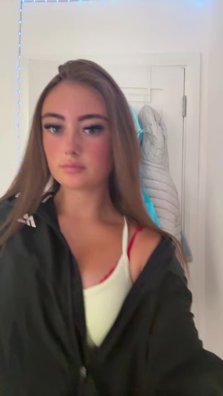 @𝒦𝒶𝓎𝓁𝒶𝓂𝓊𝓇𝓇𝒶𝓎👸🏽😚
