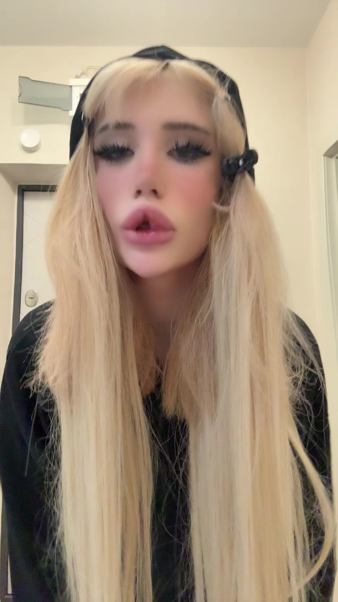 @AlisaXO