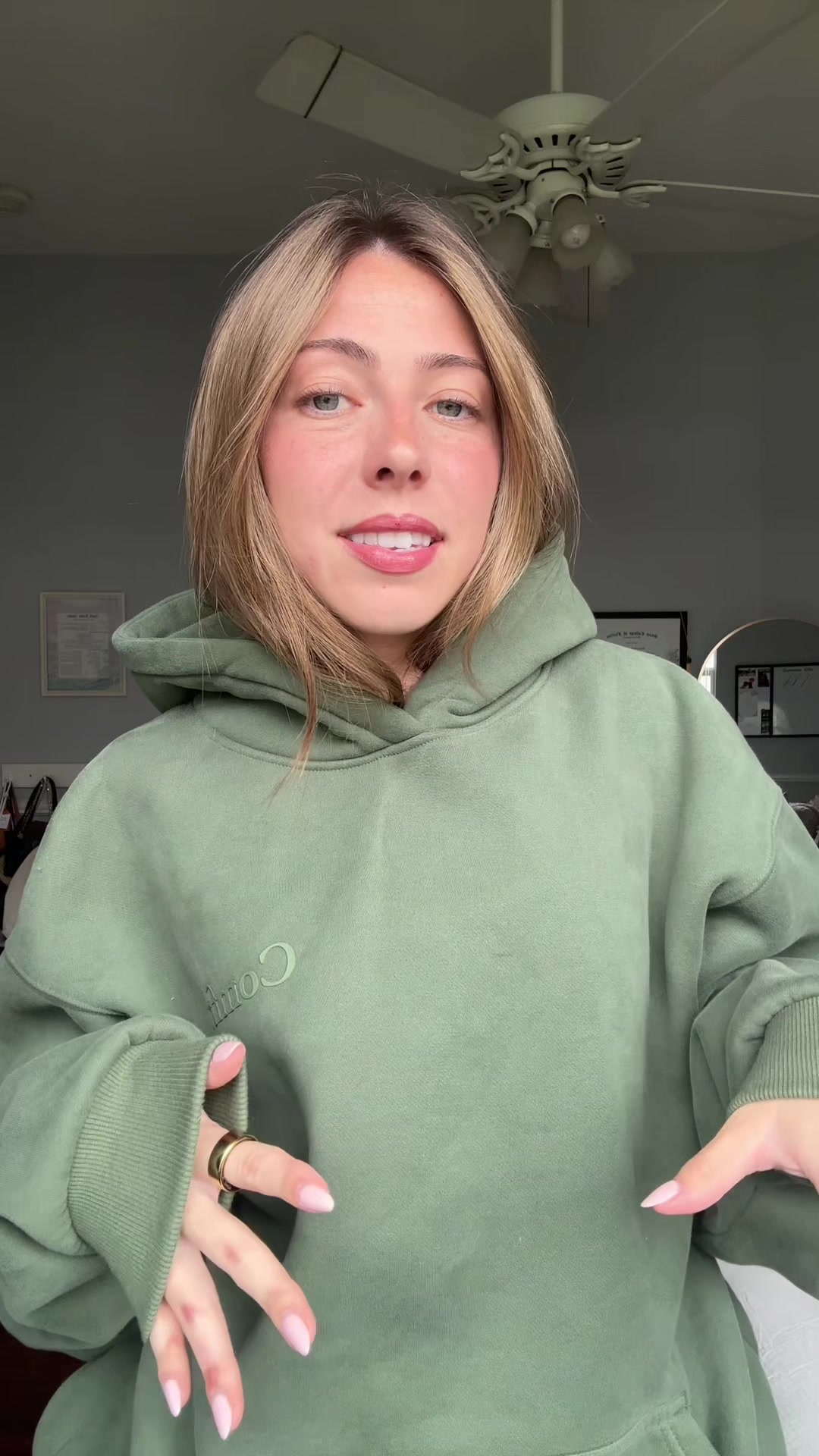 @janellecolombo