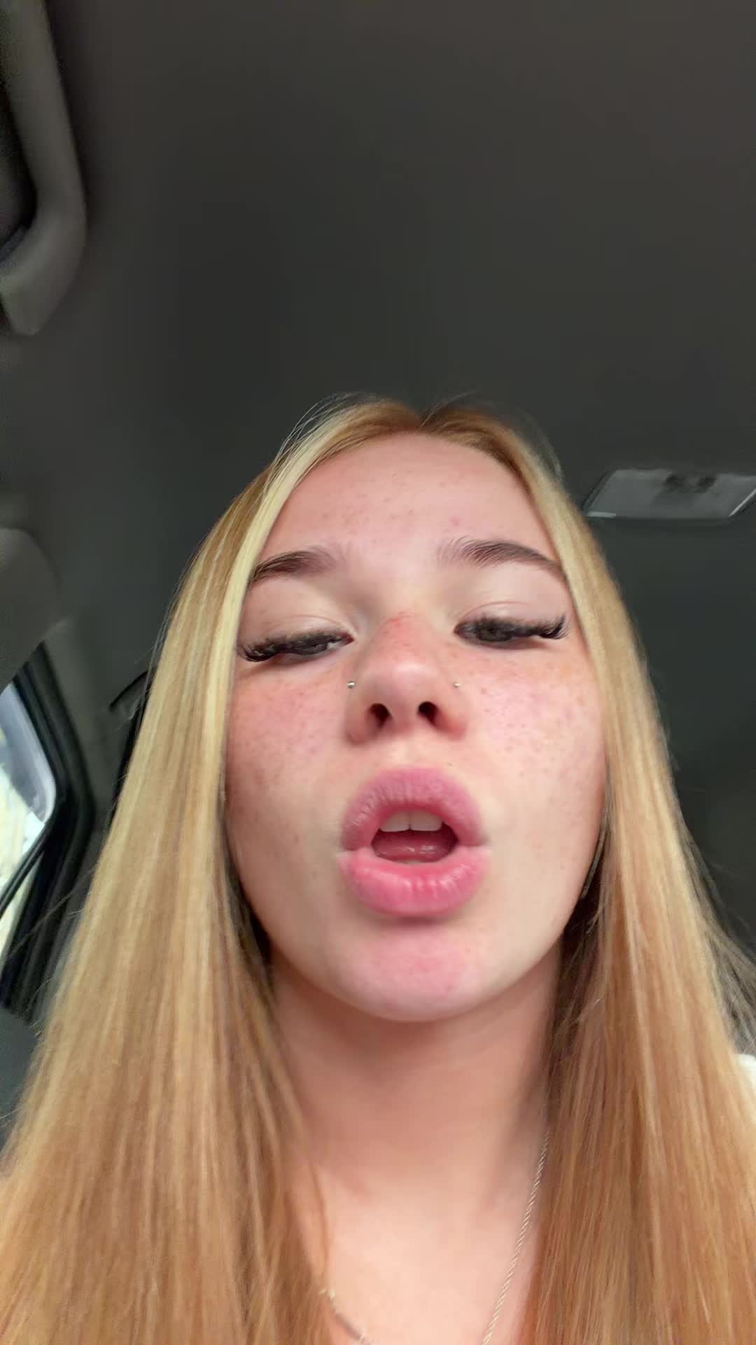 @sabina🕴️